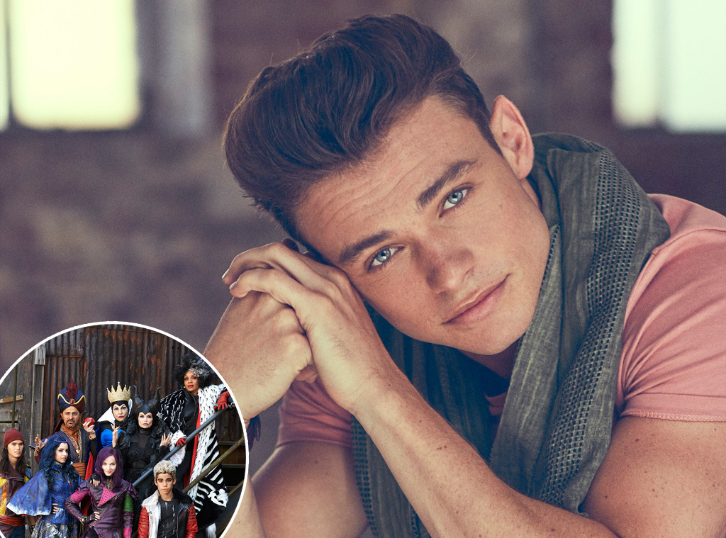 Disney's Descendents 2, Thomas Doherty Disney's Descendents 2, Thomas Doherty
